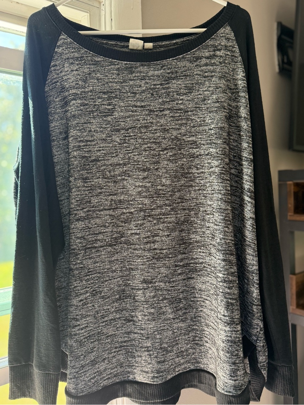 GAP sweater in XL